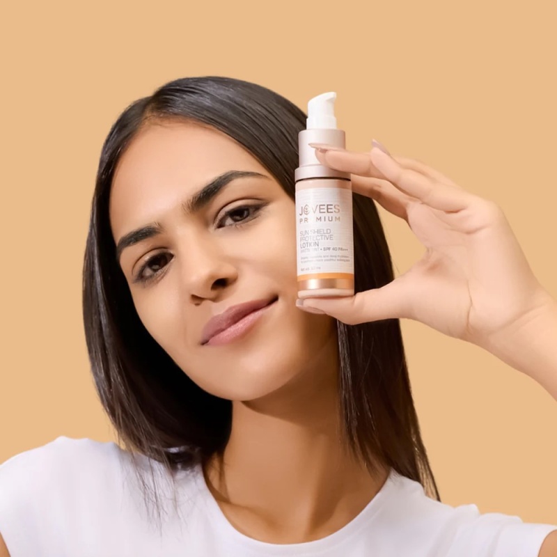 Jovees Premium Sun Shield Protective Lotion - [50ml] - Image 3
